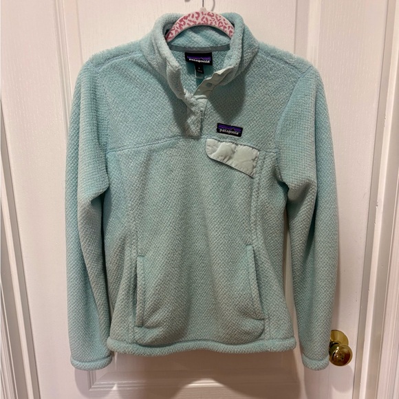 Patagonia Sweaters - Patagonia Women’s Light Aqua Snap-Button Fleece Pullover
